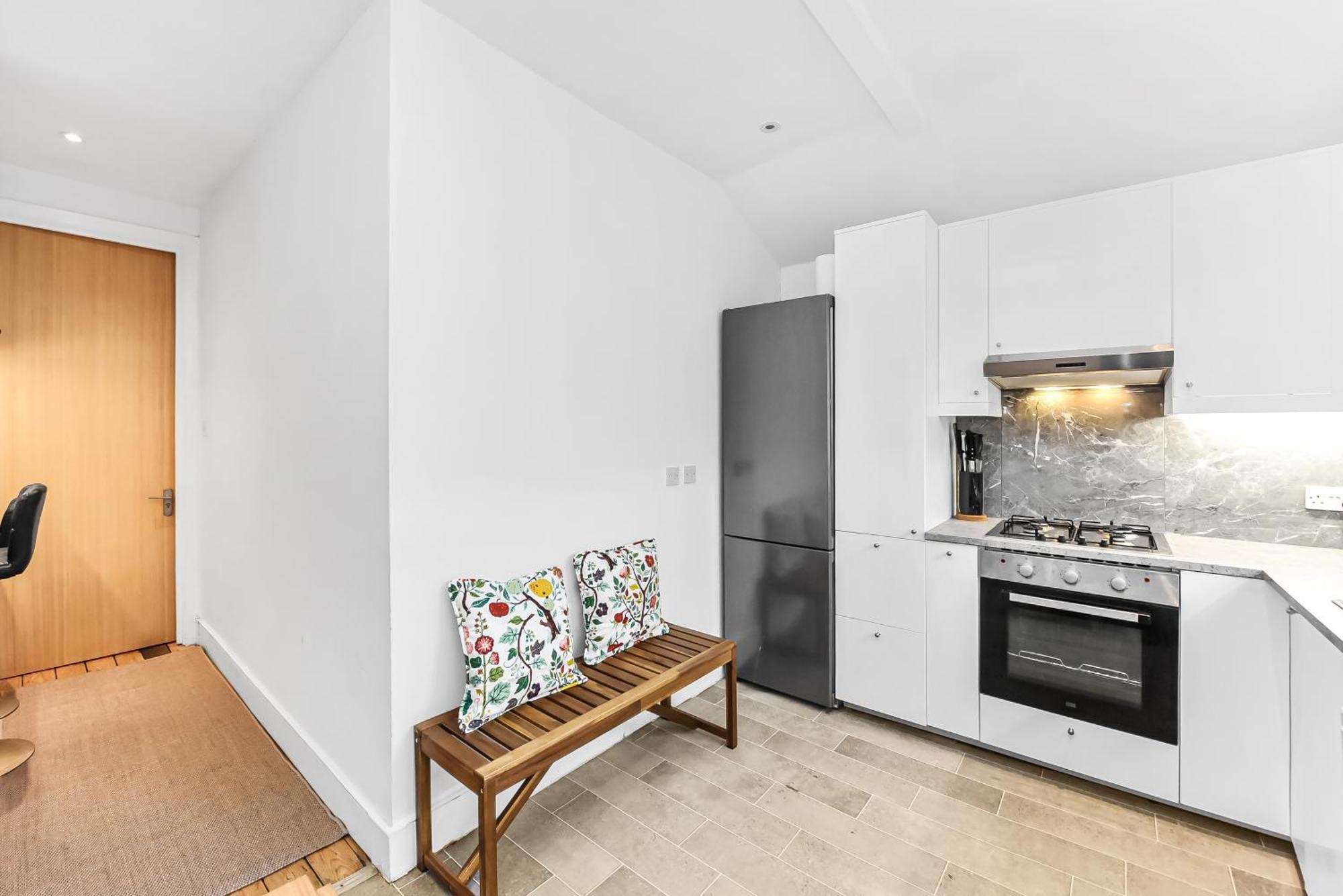 Groves 4 bedroom, Shepherds Bush London Exterior foto